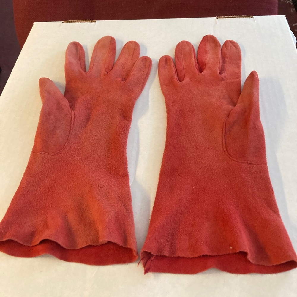 Gloves vintage